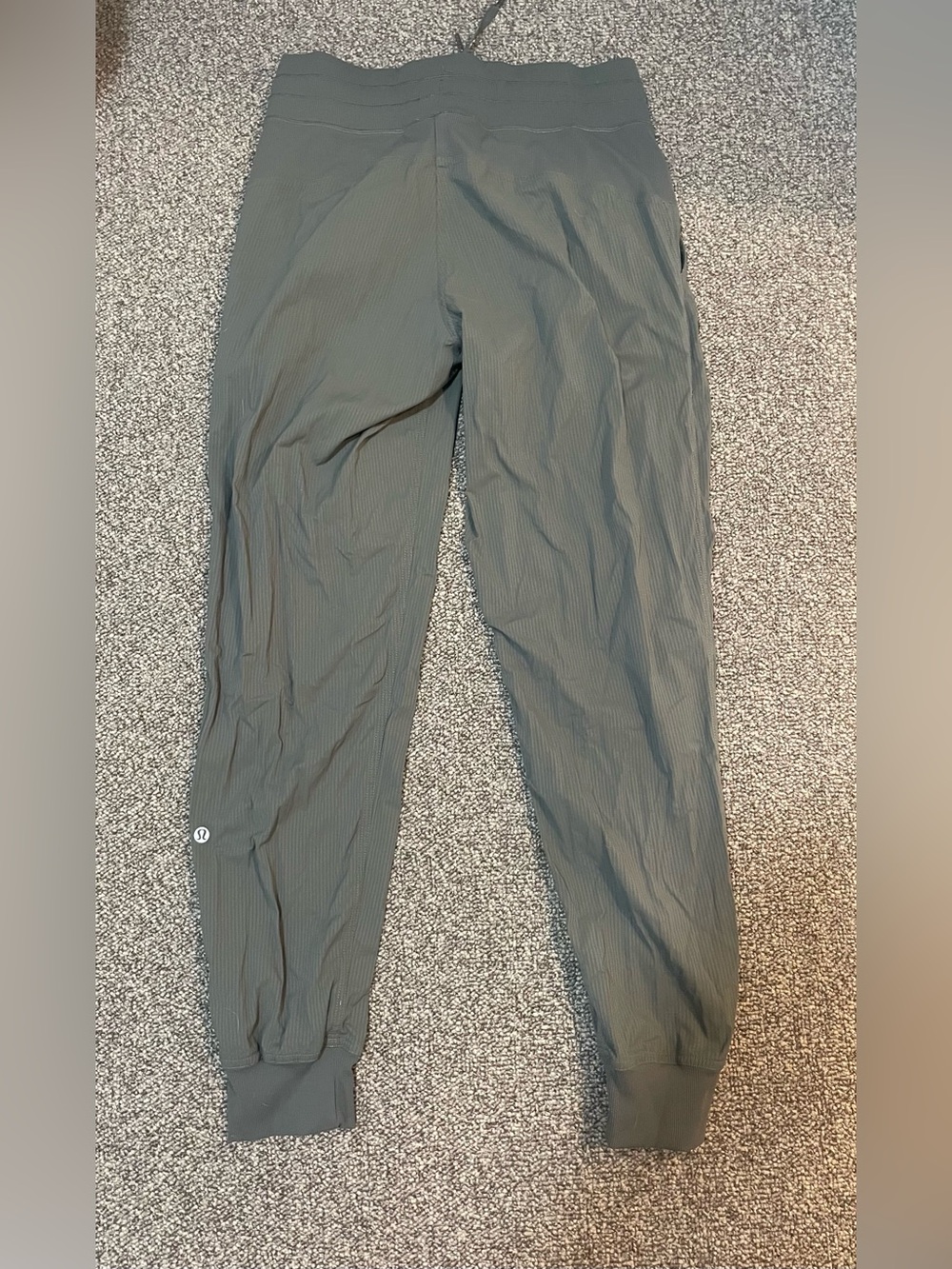 lululemon athletica women's  Olive Green Jogger Sweatpants